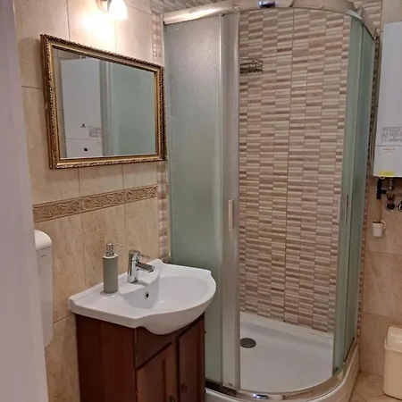 Aranyvar 아파트 *